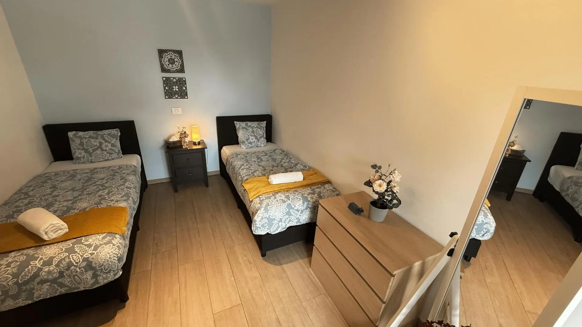 Holiday home Oneluxstay Near Diamond District Antwerp Belgium