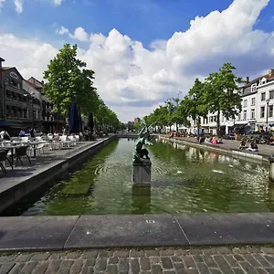 Exclusive Two-level With Private Terrace On The Canal Appartement Brussel