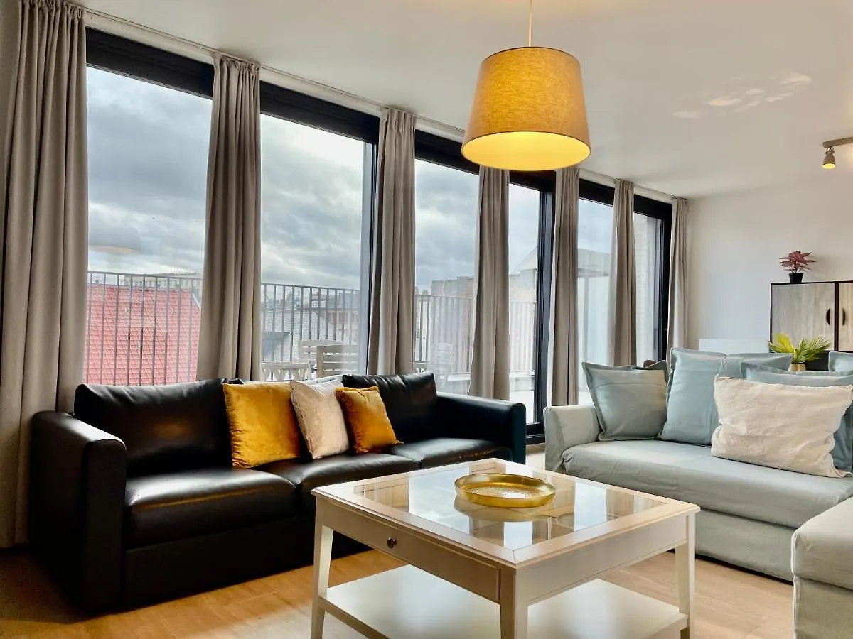 Oneluxstay Near Diamond District contacts
