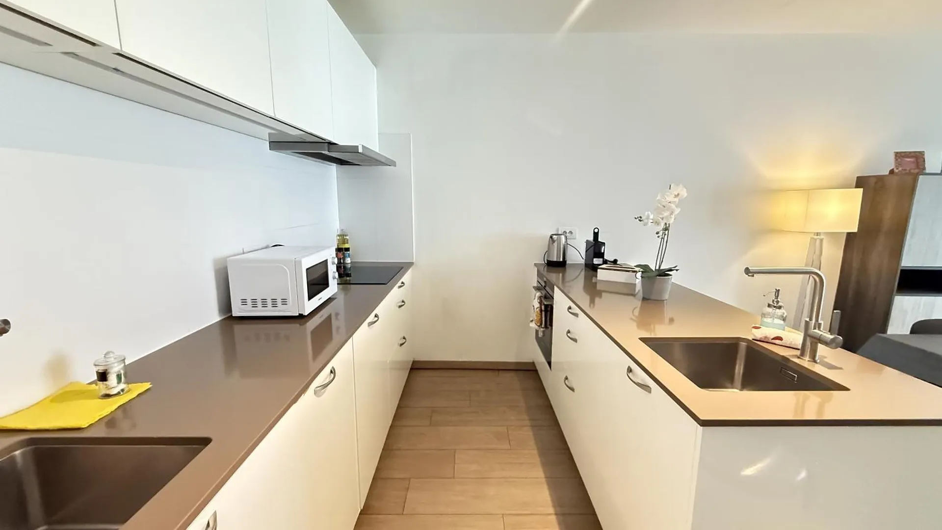 Oneluxstay Near Diamond District Antwerp